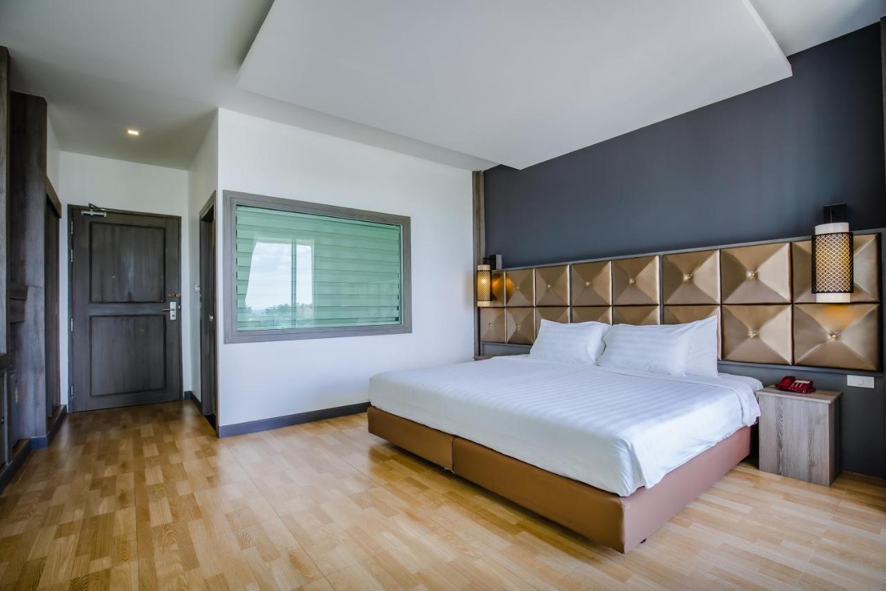 Add Plus Hotel & Spa Patong Exterior foto